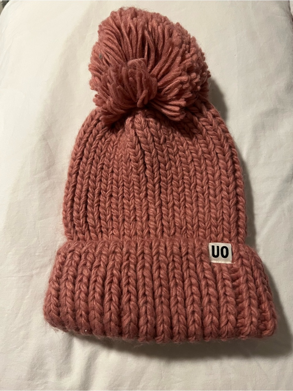 Urban Outfitters Chunky Pom Beanie in Rose